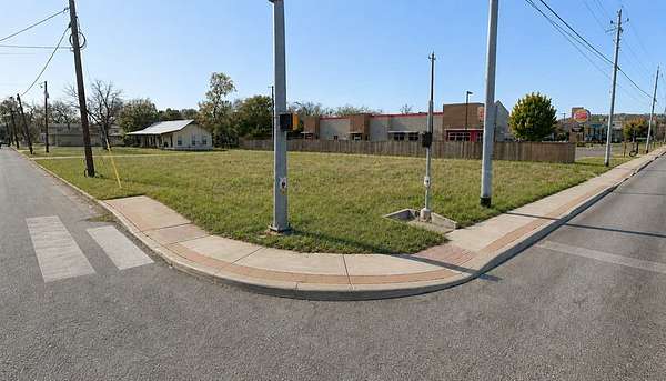 0.46 Acres of Commercial Land for Sale in Kerrville, Texas