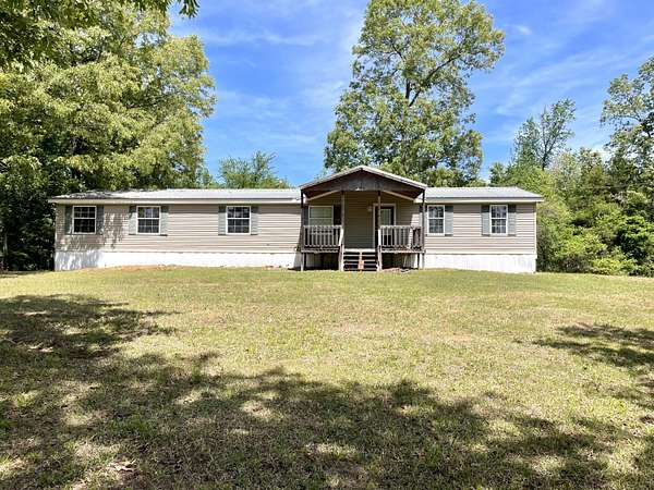 1.5 Acres of Land with Home for Sale in Detroit, Alabama