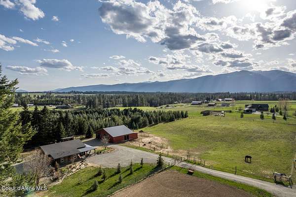 3.16 Acres of Land with Home for Sale in Bonners Ferry, Idaho