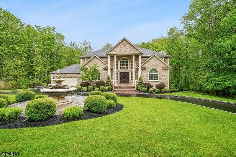 6 Acres of Land with Home for Sale in Montville Township, New Jersey