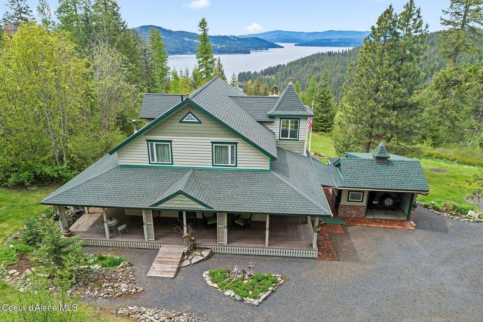 10 Acres of Land with Home for Sale in Harrison, Idaho