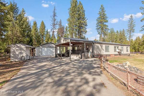 4.15 Acres of Land with Home for Sale in Spirit Lake, Idaho