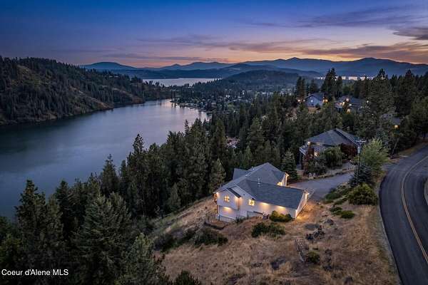 2.46 Acres of Land with Home for Sale in Coeur d'Alene, Idaho