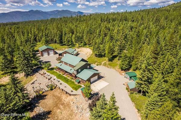 15 Acres of Recreational Land with Home for Sale in Bonners Ferry, Idaho