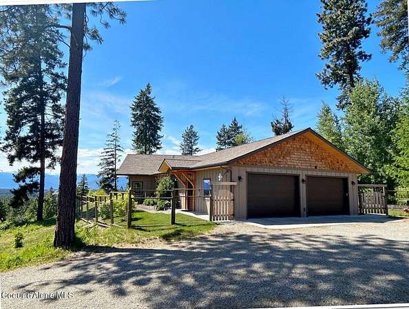 6 Acres of Land with Home for Sale in Bonners Ferry, Idaho