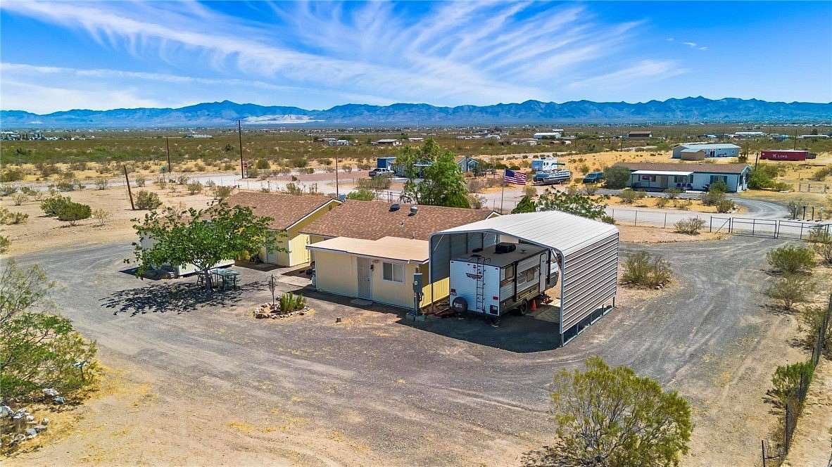 2 Acres of Land with Home for Sale in Golden Valley, Arizona