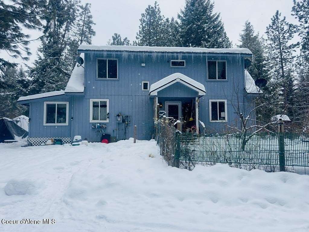 10 Acres of Land with Home for Sale in Rathdrum, Idaho