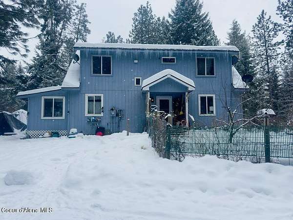 10 Acres of Land with Home for Sale in Rathdrum, Idaho