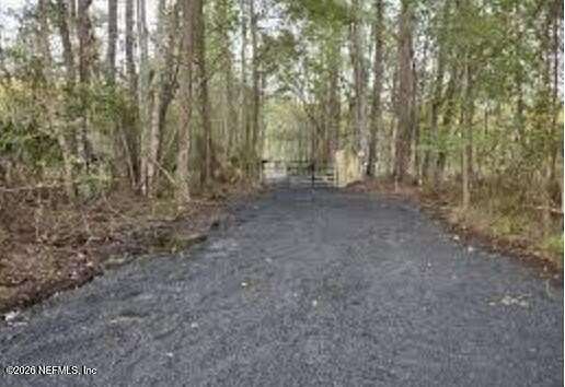 10 Acres of Agricultural Land for Sale in Jacksonville, Florida