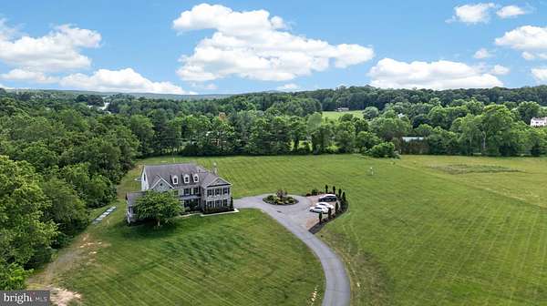 10 Acres of Land with Home for Sale in Leesburg, Virginia