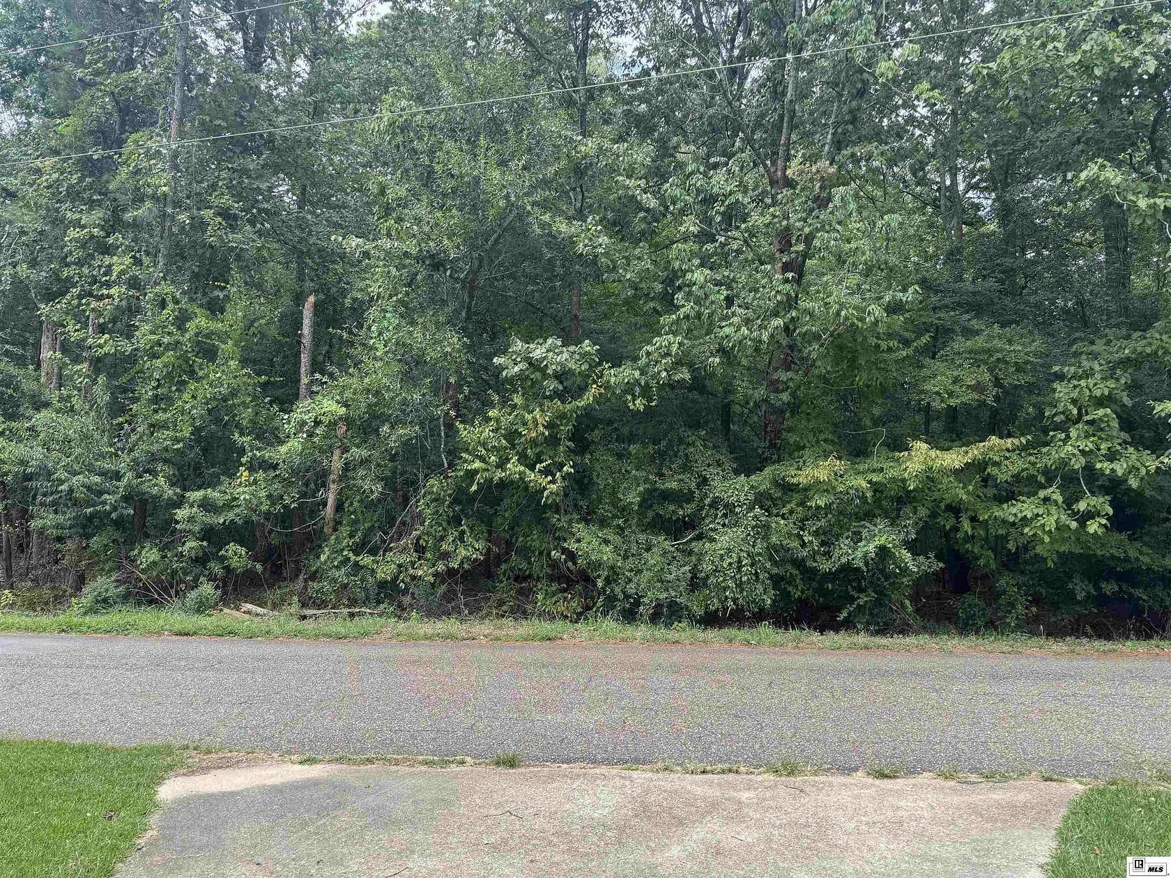 1.63 Acres of Residential Land for Sale in Bastrop, Louisiana