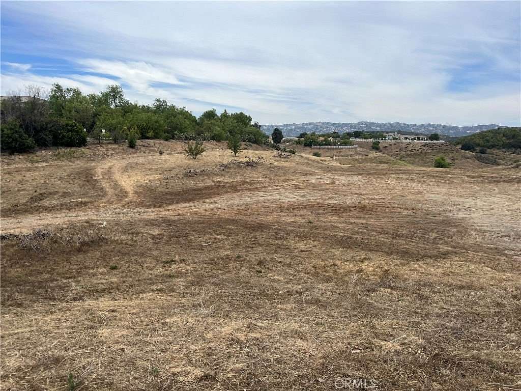 9.74 Acres of Land for Sale in Murrieta, California