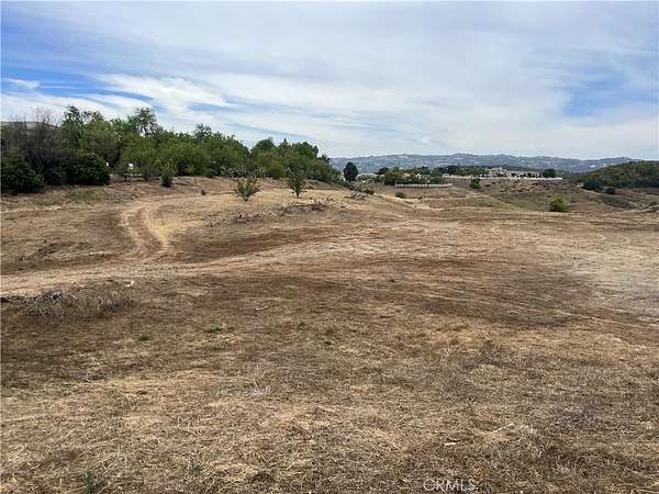 9.74 Acres of Land for Sale in Murrieta, California
