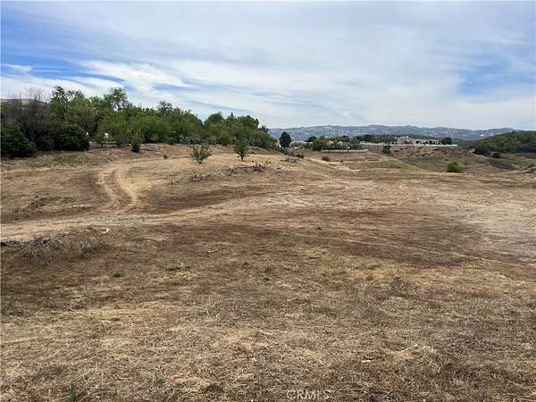 9.74 Acres of Land for Sale in Murrieta, California