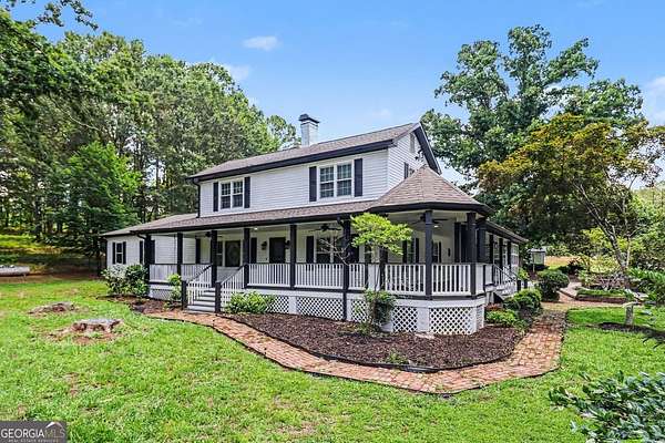 5.3 Acres of Land with Home for Sale in Fayetteville, Georgia