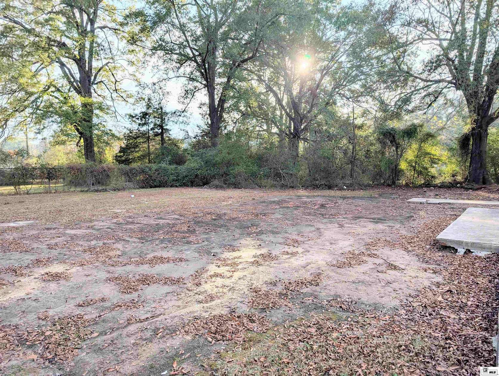 0.33 Acres of Mixed-Use Land for Sale in Bastrop, Louisiana