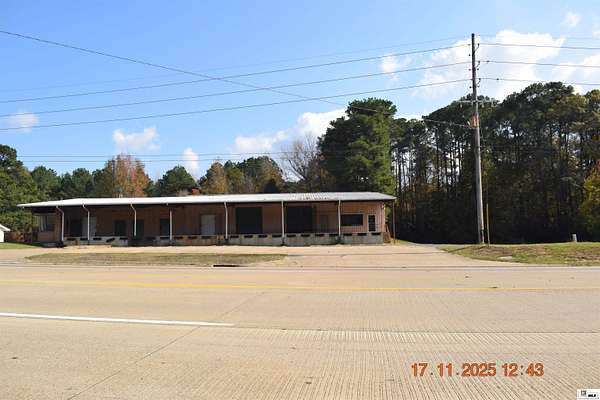 4.6 Acres of Commercial Land for Sale in Bastrop, Louisiana