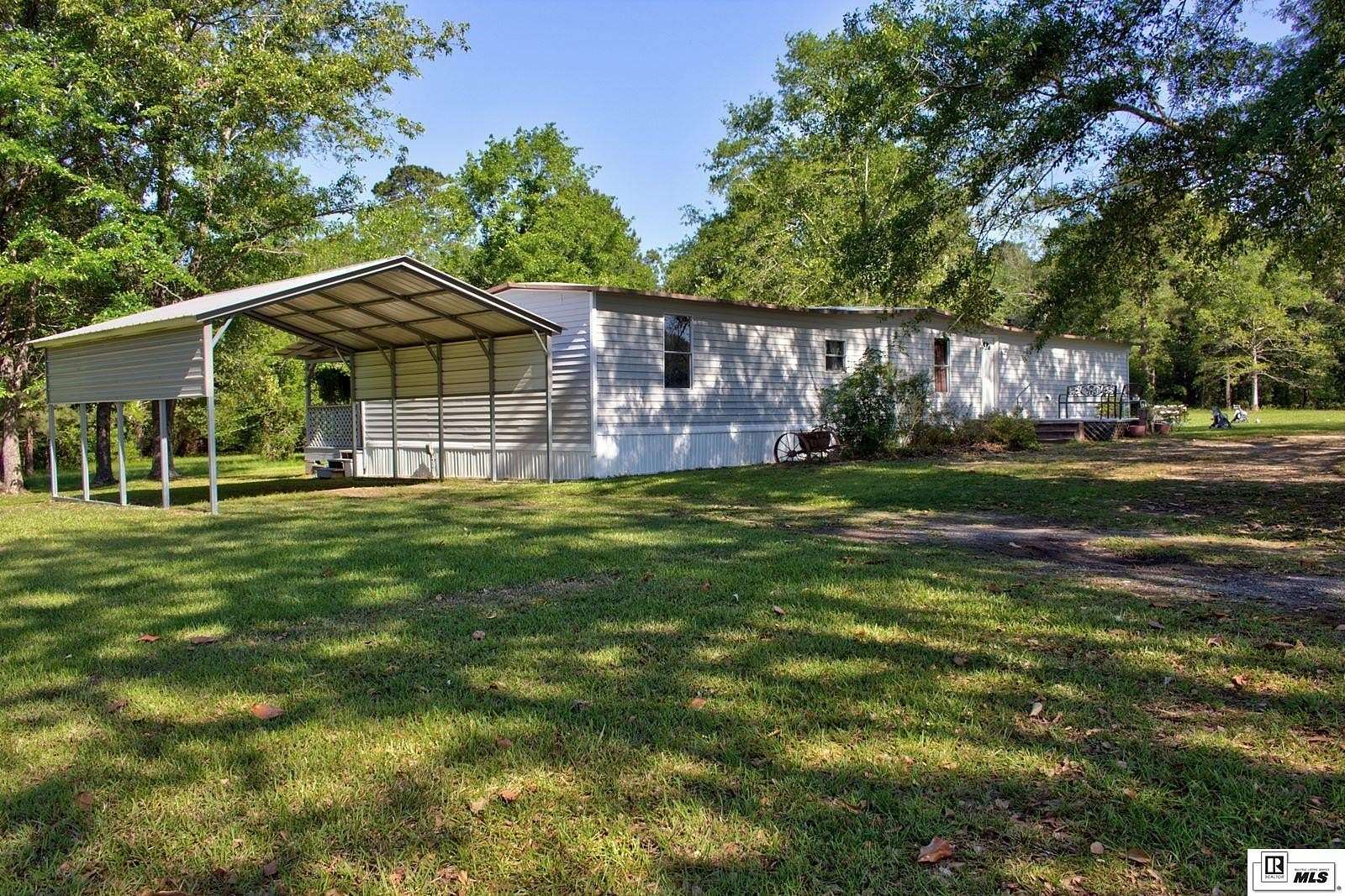 20 Acres of Recreational Land with Home for Sale in Marion, Louisiana