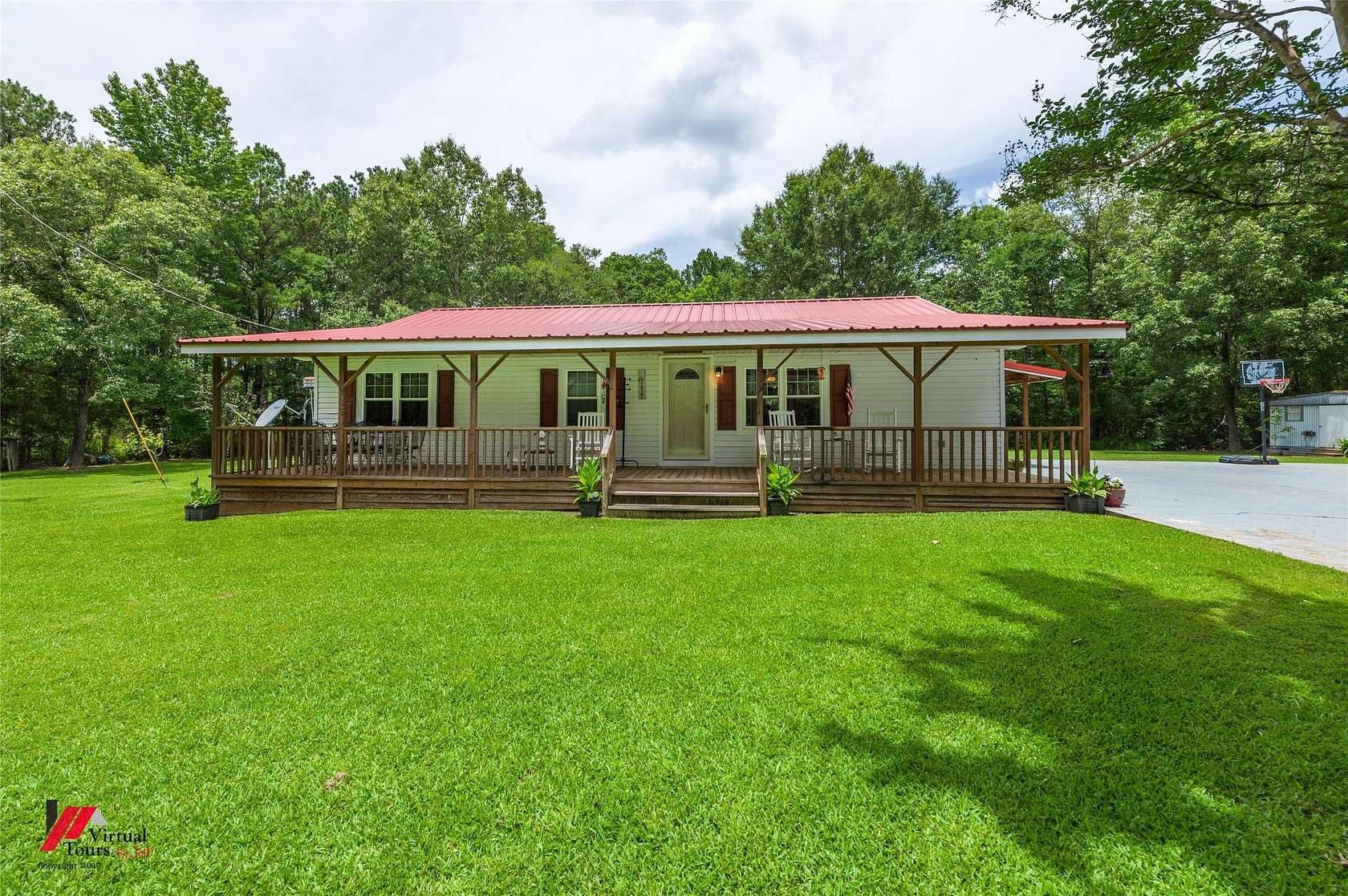 5 Acres of Land with Home for Sale in Converse, Louisiana