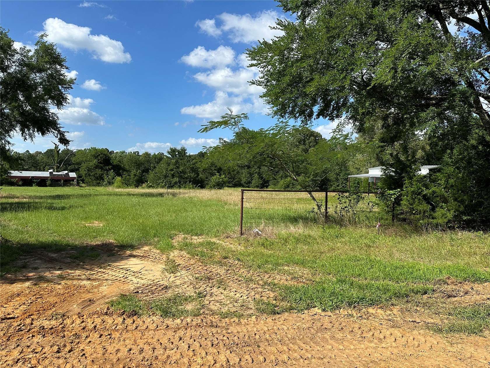 3.9 Acres of Residential Land for Sale in Powderly, Texas