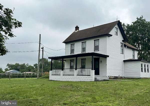 3.2 Acres of Land with Home for Lease in Pilesgrove Township, New Jersey