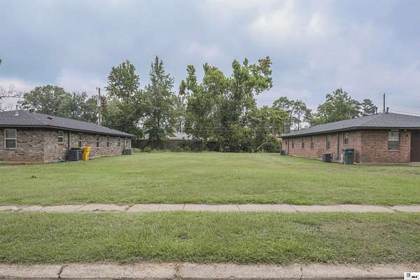 2.2 Acres of Residential Land for Sale in Monroe, Louisiana