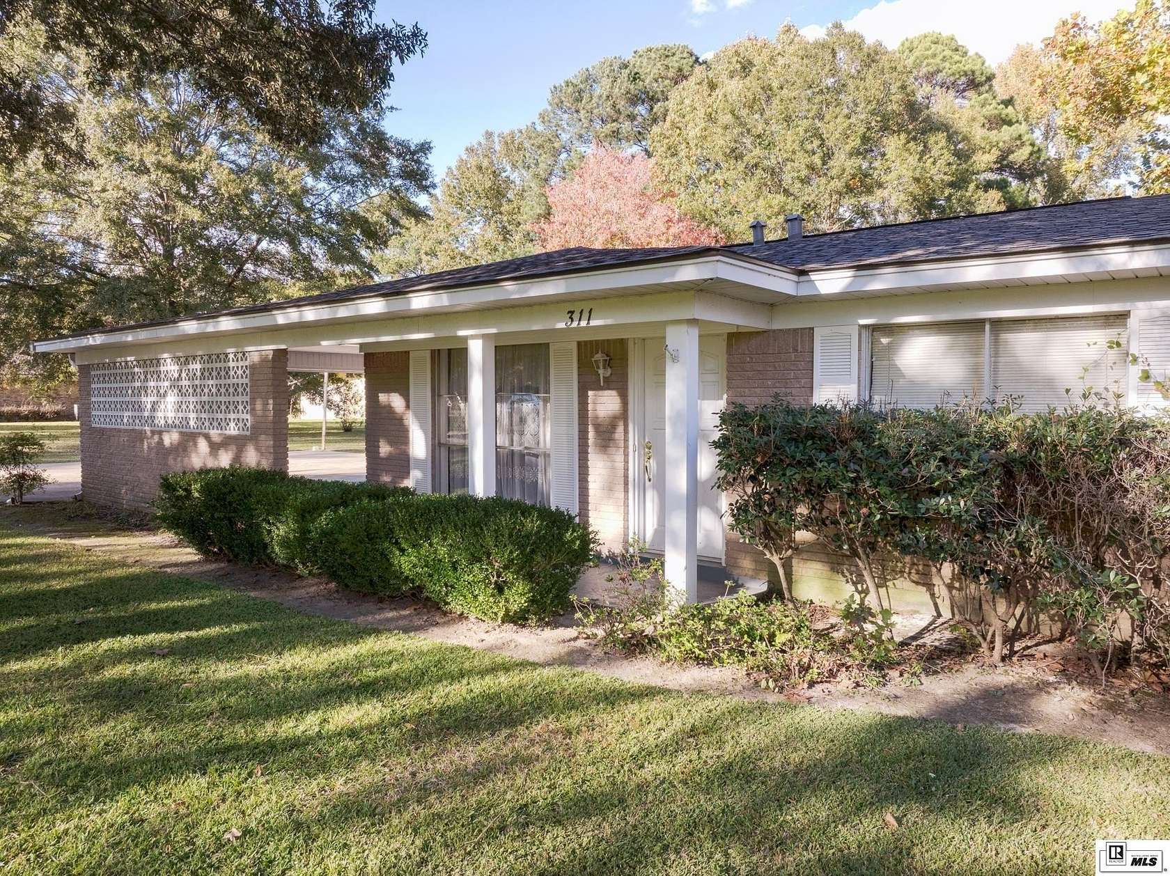 3.1 Acres of Land with Home for Sale in Swartz, Louisiana