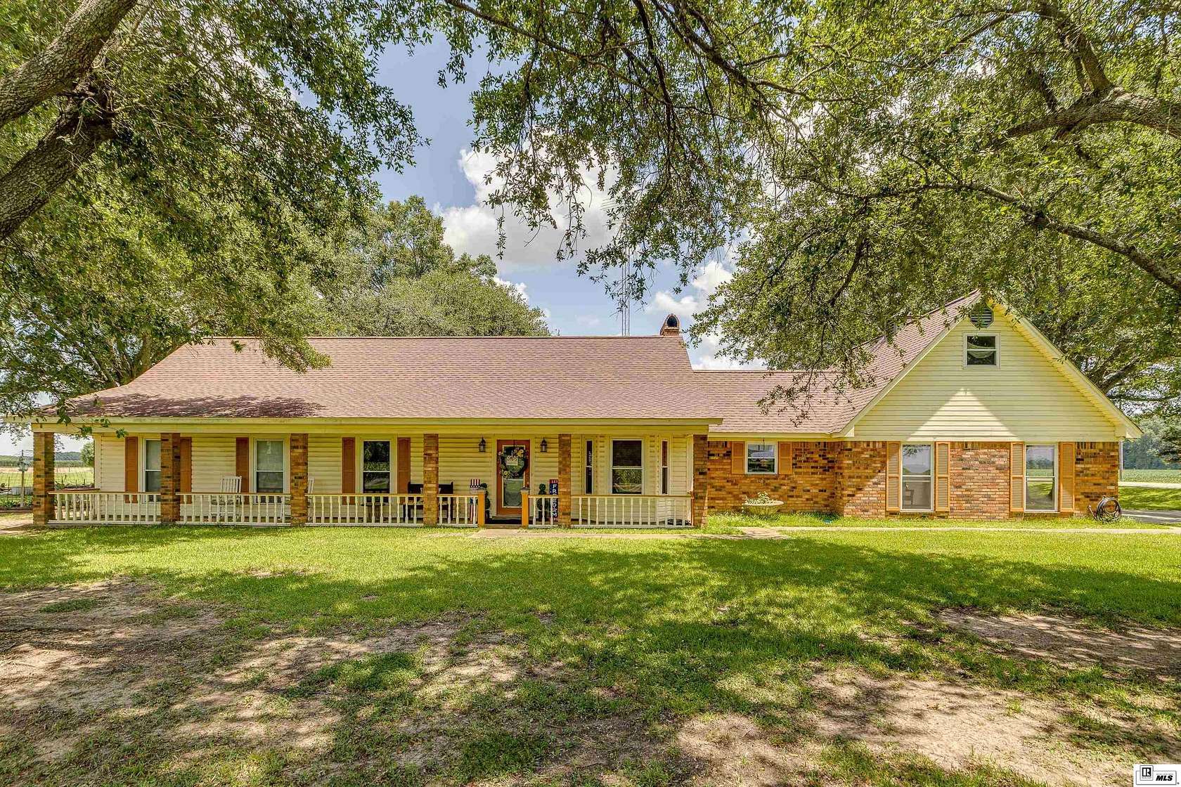 18.4 Acres of Land with Home for Sale in Winnsboro, Louisiana