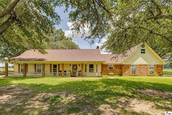 18.4 Acres of Land with Home for Sale in Winnsboro, Louisiana