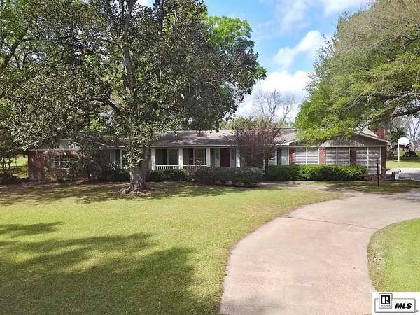10.3 Acres of Land with Home for Sale in Mer Rouge, Louisiana