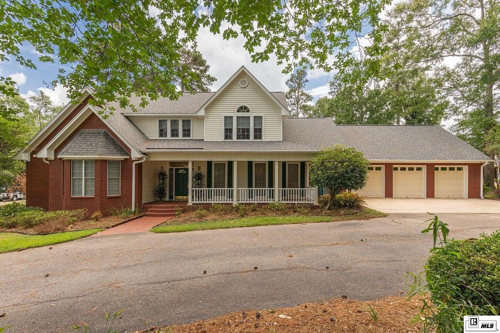 2 Acres of Land with Home for Sale in West Monroe, Louisiana