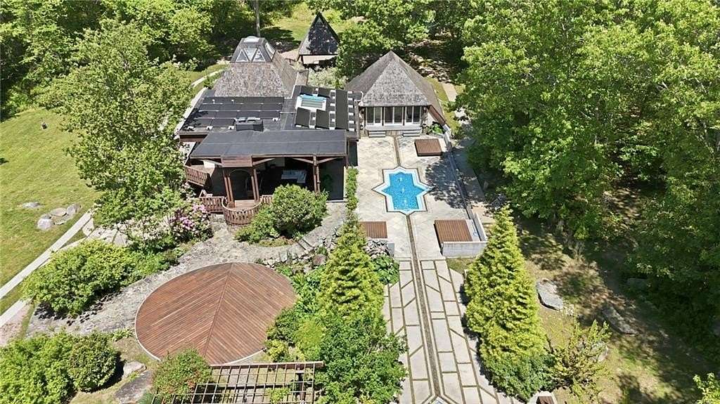 19.9 Acres of Land with Home for Sale in Charlestown, Rhode Island