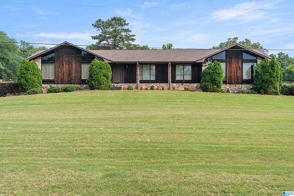 8 Acres of Land with Home for Sale in Warrior, Alabama