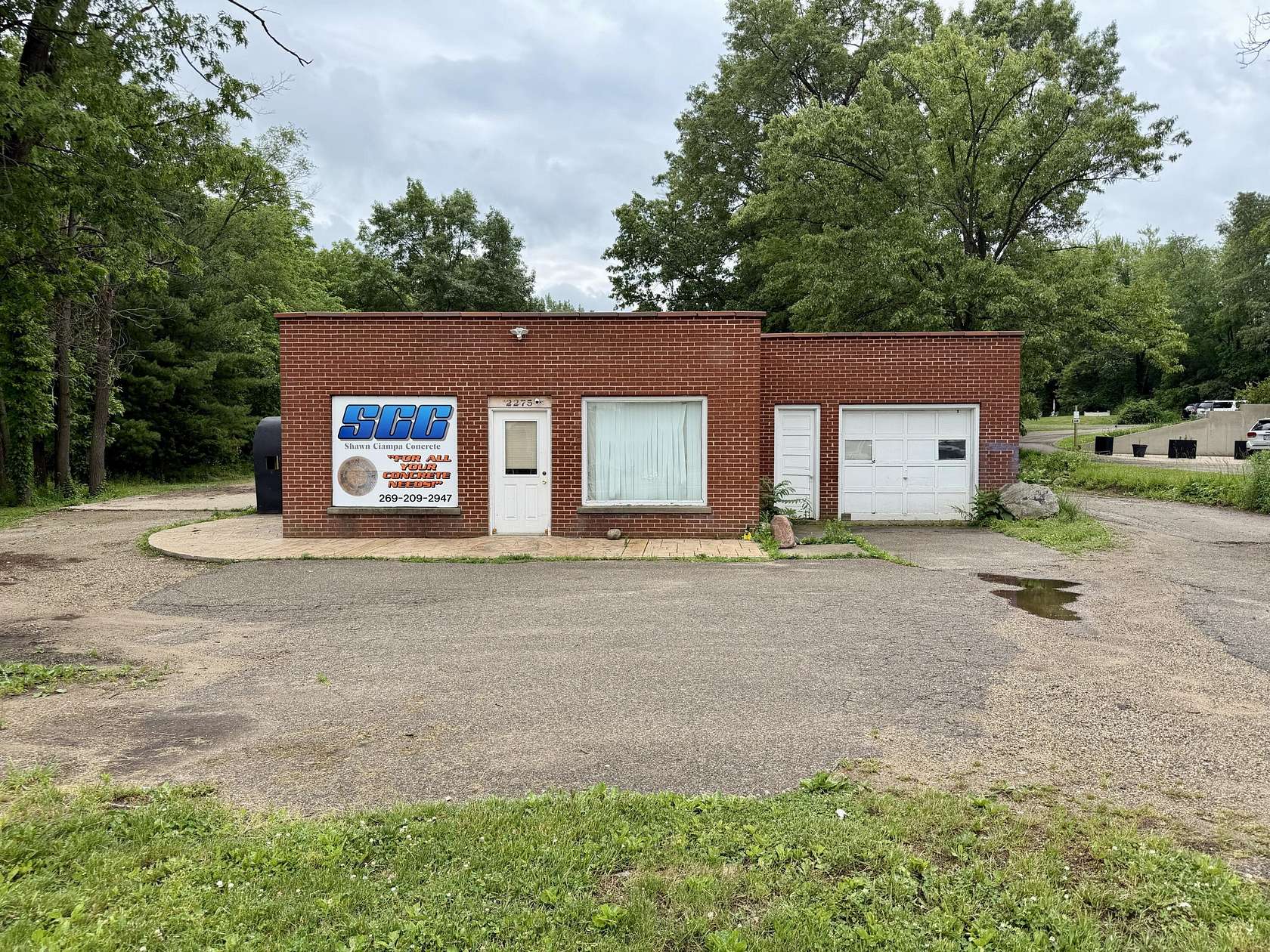 2 Acres of Improved Commercial Land for Sale in Battle Creek, Michigan