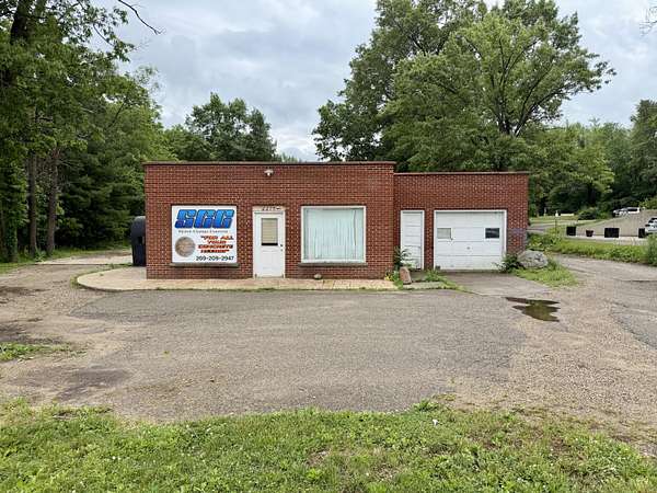 2 Acres of Improved Commercial Land for Sale in Battle Creek, Michigan