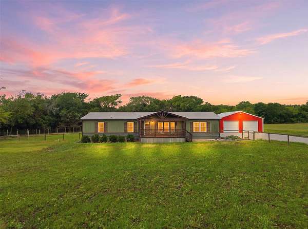 5.25 Acres of Land with Home for Sale in Trenton, Texas