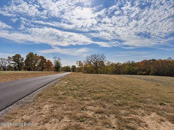 5 Acres of Residential Land for Sale in Shelbyville, Kentucky