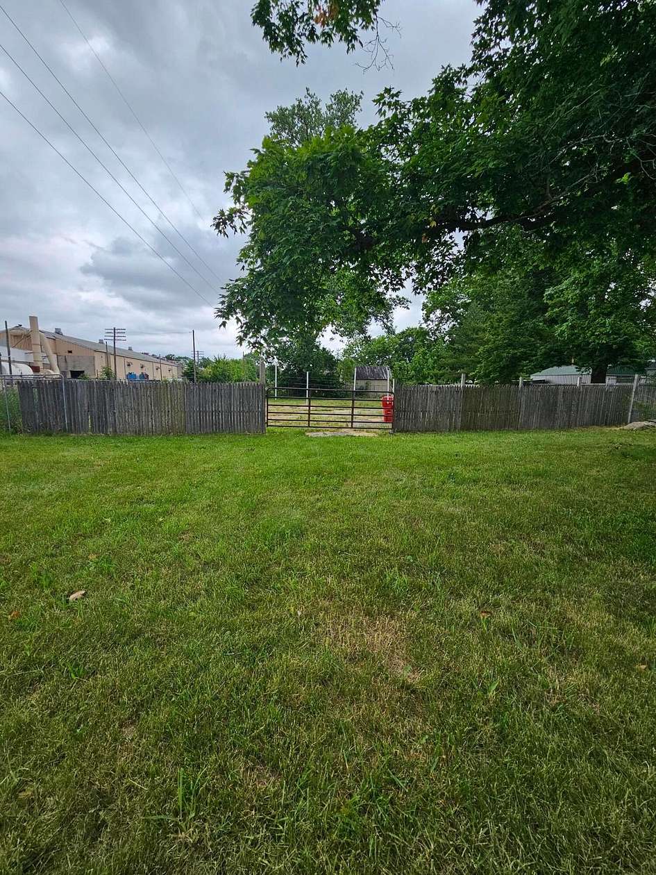 0.27 Acres of Land for Sale in London, Ohio