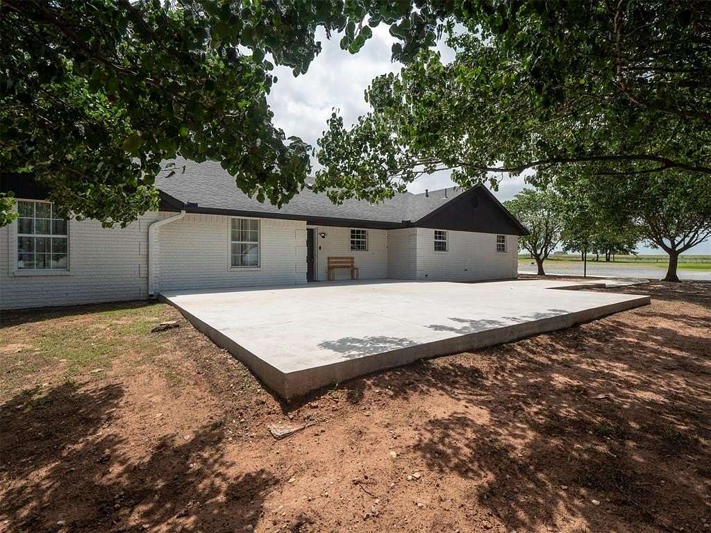 2.5 Acres of Land with Home for Sale in Shawnee, Oklahoma