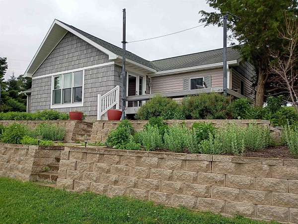 10.6 Acres of Land with Home for Sale in Bronson, Iowa