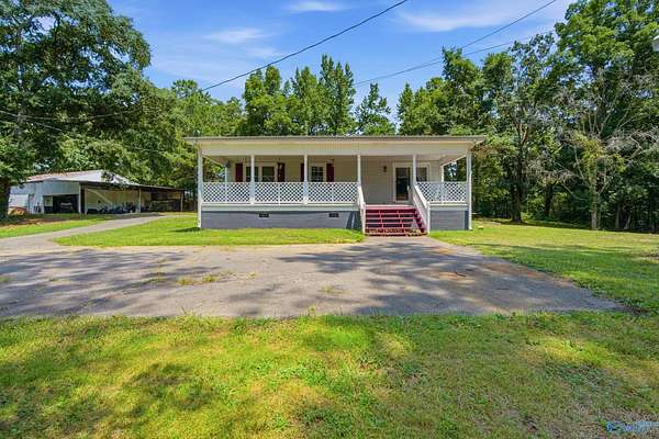 2.6 Acres of Land with Home for Sale in Vinemont, Alabama