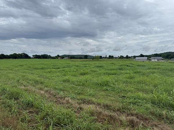 4 Acres of Residential Land for Sale in Lincoln, Arkansas