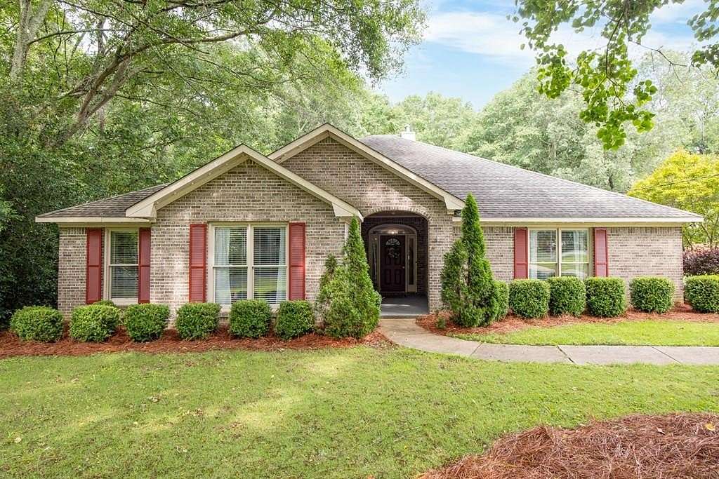 2 Acres of Land with Home for Sale in Phenix City, Alabama