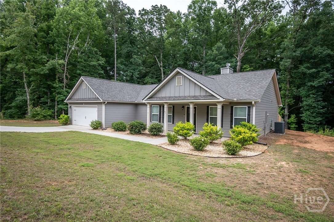 2.46 Acres of Land with Home for Sale in Danielsville, Georgia