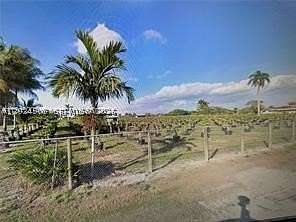 2.3 Acres of Residential Land for Sale in Miami, Florida