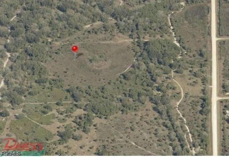 2.5 Acres of Land for Auction in Okeechobee, Florida