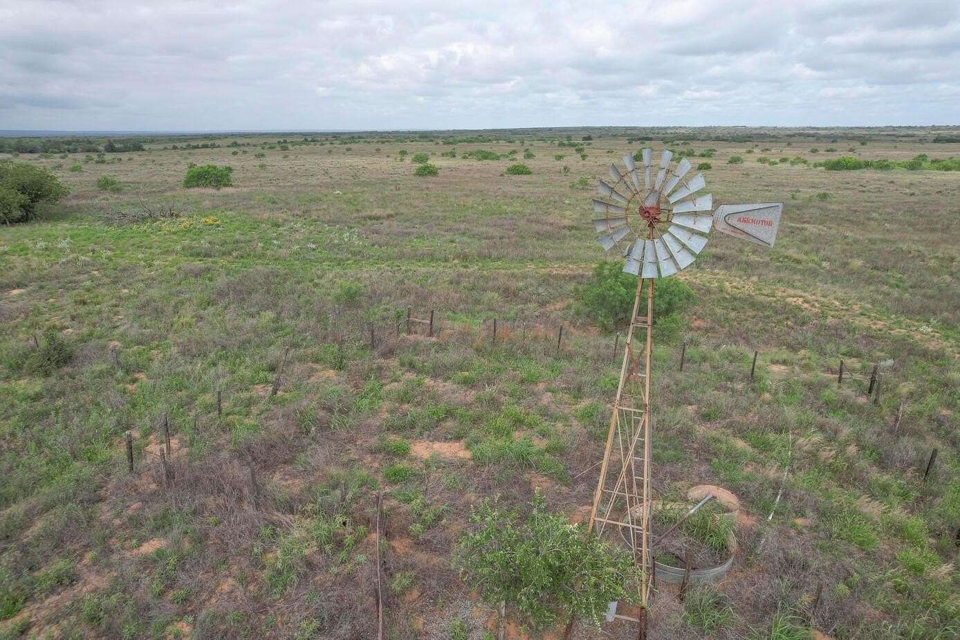 238 Acres of Land for Sale in Paducah, Texas