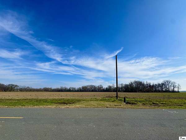 53 Acres of Land for Sale in Oak Ridge, Louisiana