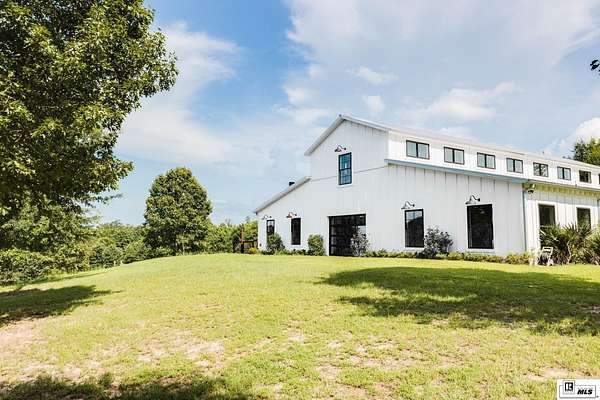 30 Acres of Land with Home for Sale in West Monroe, Louisiana