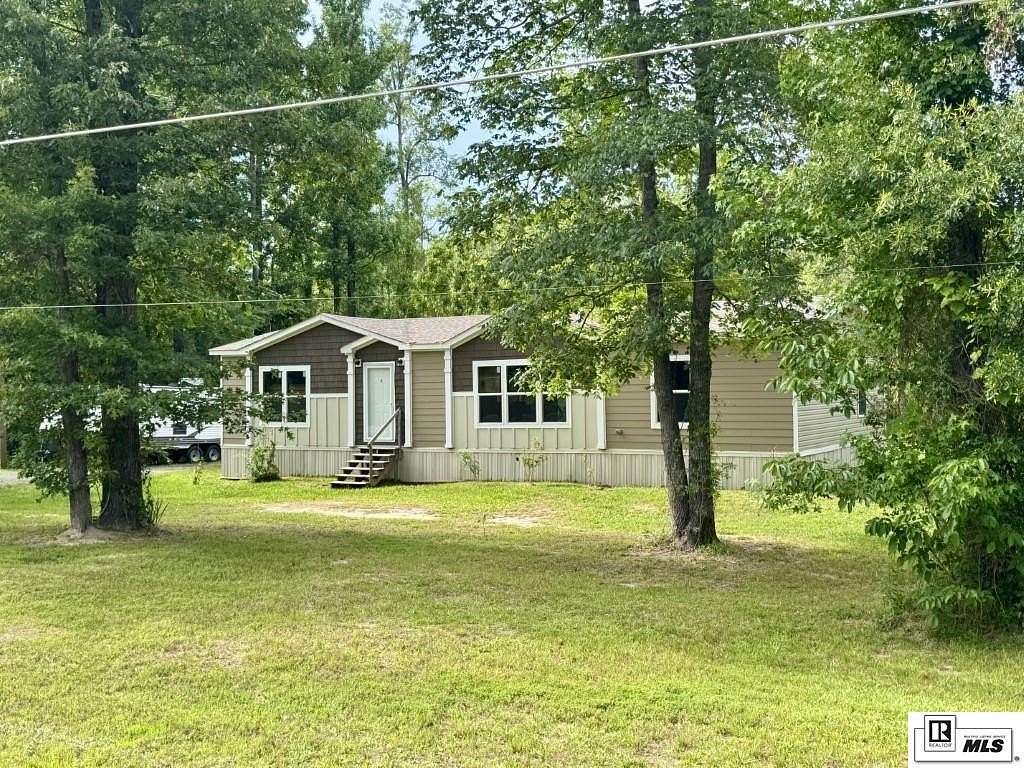 1.52 Acres of Land with Home for Sale in Monroe, Louisiana